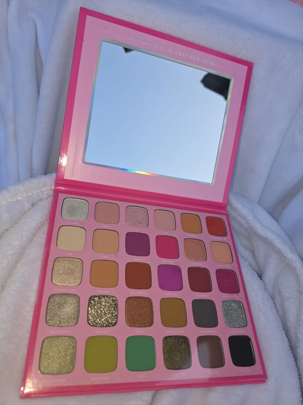 Jeffree Star x Morphe Palette - Pink Holographic Packaging